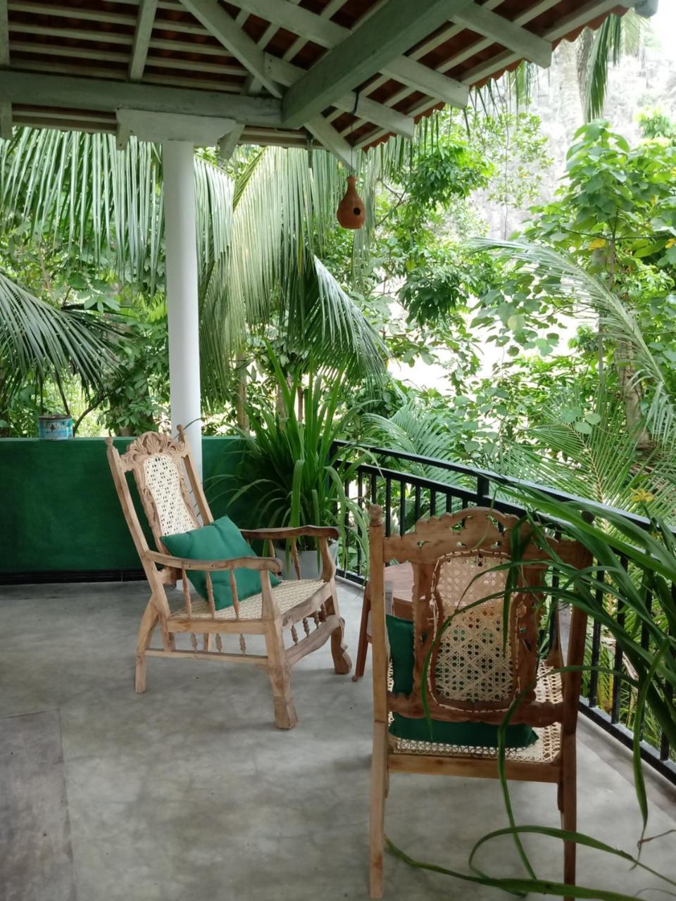 Unawatuna Backpacker Lodge Esterno foto