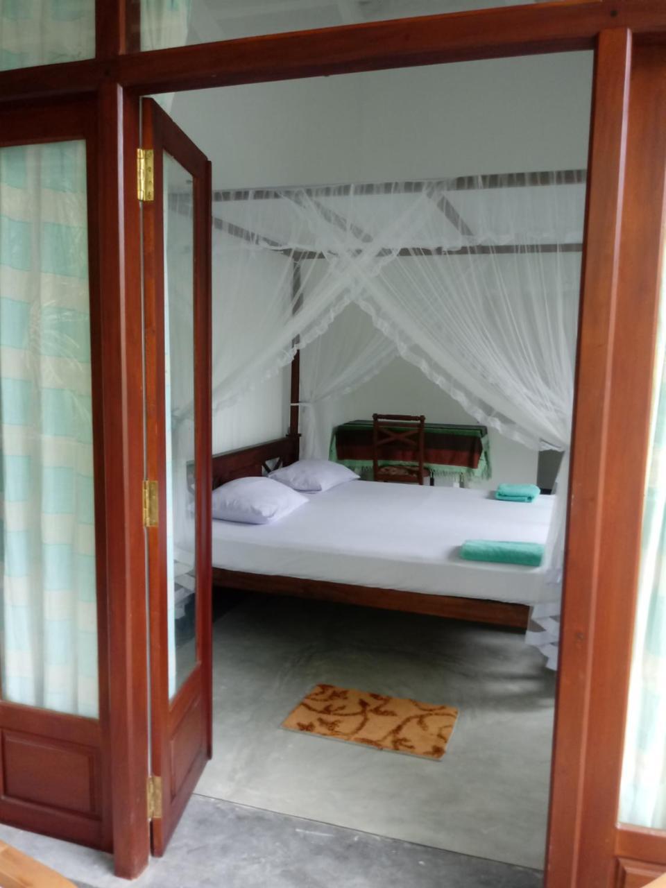 Unawatuna Backpacker Lodge Esterno foto