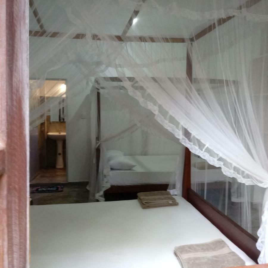 Unawatuna Backpacker Lodge Esterno foto